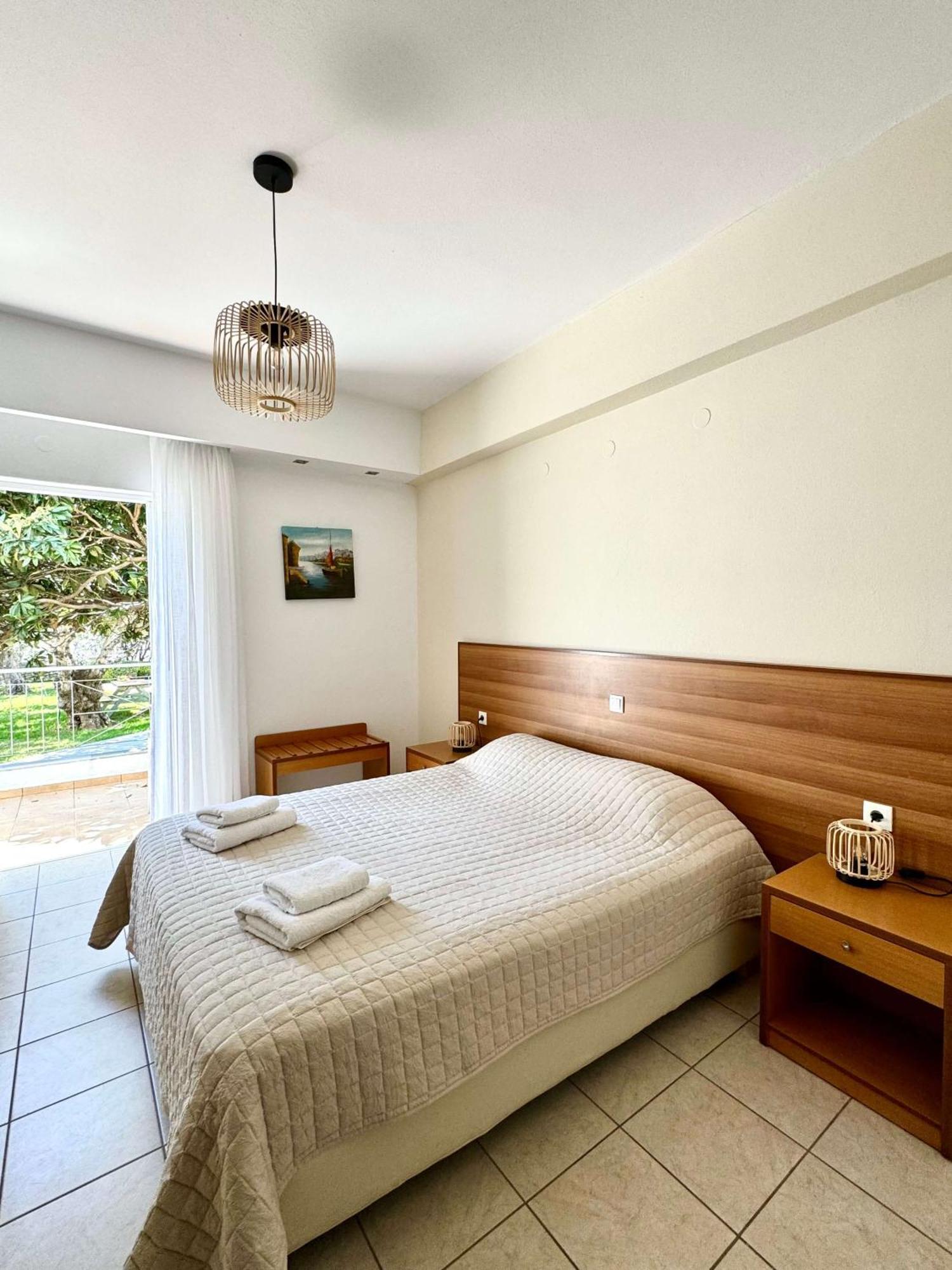 Manolis Apartments Plakiás Eksteriør bilde