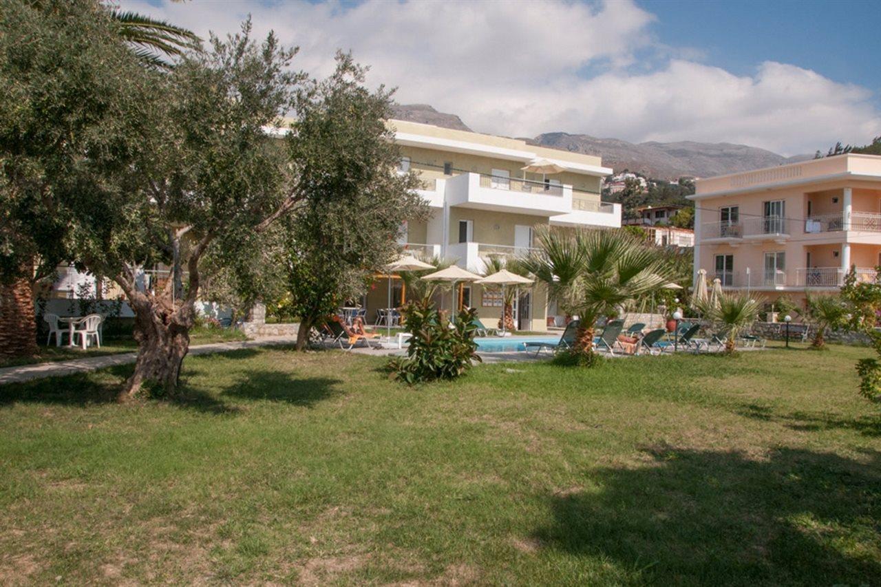 Manolis Apartments Plakiás Eksteriør bilde